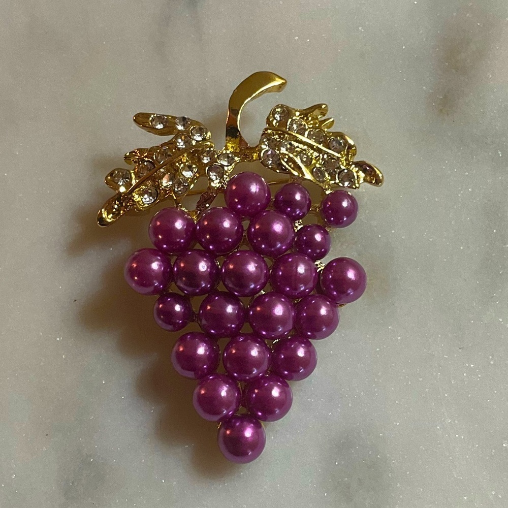 Grapes Faux Pearl Brooch